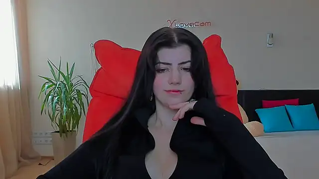 Snapshot of Miamoora chatting on October 9, 10:52 am Miamoora online show from October 9, 10:52 am