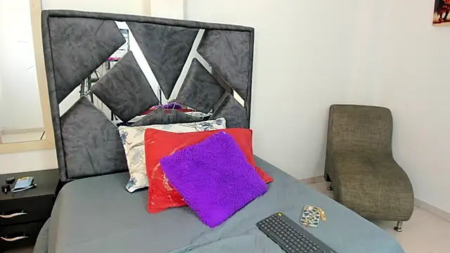 mia fox4 online show from November 15, 12:50 pm