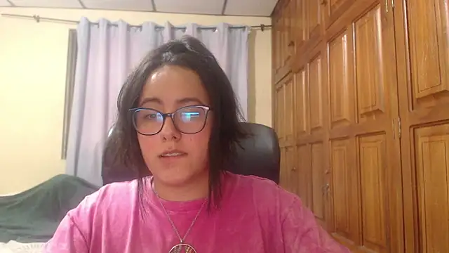 Venus cat  online show from February 14, 2:24 am