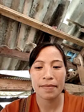 -Lauren- online show from October 26, 6:31 am