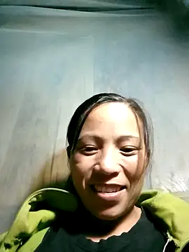 -Lauren- online show from November 1, 12:42 pm