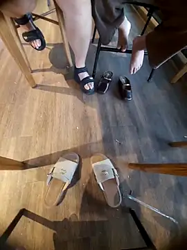 Snapshot of Zun_121 chatting on October 16, 8:06 am Zun 121 online show from October 16, 8:06 am