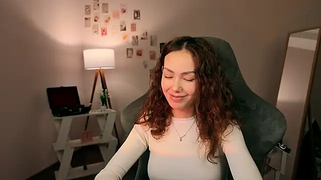 branchwithflowerss online show from December 1, 11:47 am