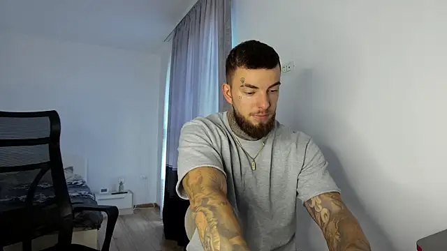 MasculineGuy99 online show from November 12, 9:29 am