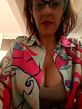 Jade 1-9 online show from February 19, 8:51 pm