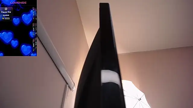 ingrid03 taffur online show from December 2, 8:55 pm