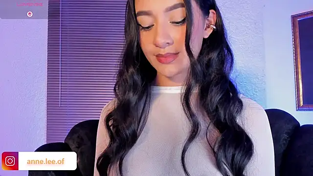 anne leee online show from March 1, 2:33 am