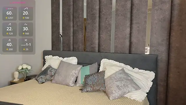 EvaToniz online show from December 4, 1:19 am