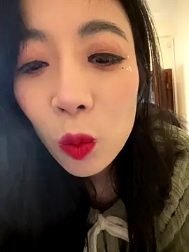 yourkeer online show from December 17, 7:01 am