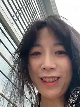 yourkeer online show from April 12, 7:44 am