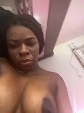 Priihmedeiros online show from March 9, 10:07 am