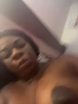 Priihmedeiros online show from February 5, 9:12 am