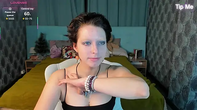 Sara Frayer online show from December 19, 1:21 am