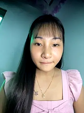 banlinh004 online show from October 5, 4:50 am