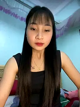 banlinh004 online show from November 12, 4:38 pm