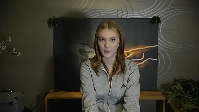 EstaGoetsch online show from October 3, 12:54 pm