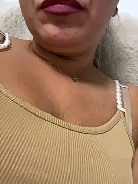 Daiana Andra online show from October 15, 7:05 pm