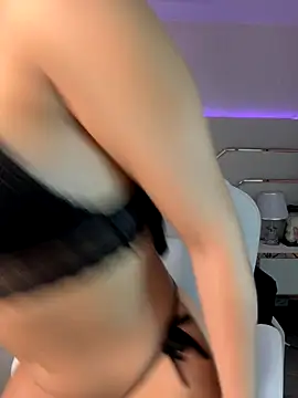 catalina garciaa online show from October 14, 8:00 pm