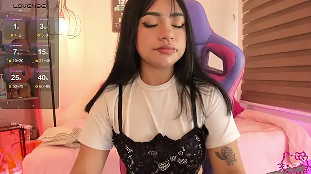 emma soffia online show from March 9, 6:55 pm