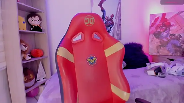 emma soffia online show from January 9, 10:47 pm