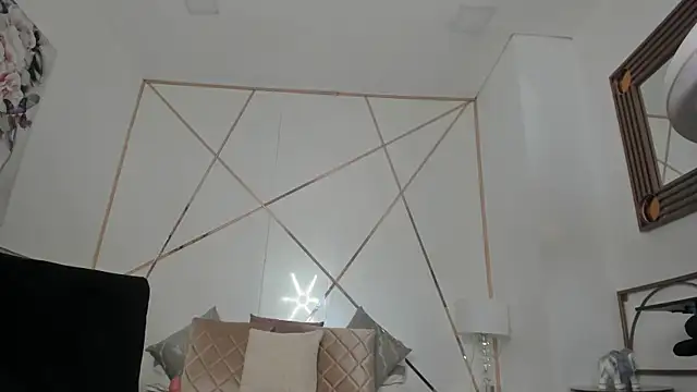 Dominique deveraux online show from July 3, 12:44 pm