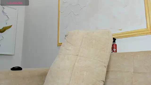 Ahilyn online show from October 11, 9:28 pm