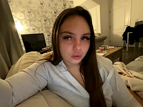 EllaStarrxxx online show from December 5, 5:40 am