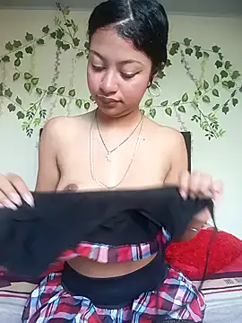 Snapshot of venus_kiss chatting on October 21, 2:21 pm venus kiss online show from October 21, 2:21 pm