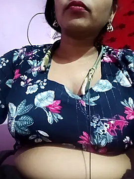 Priyanka hot54 online show from October 8, 5:50 pm