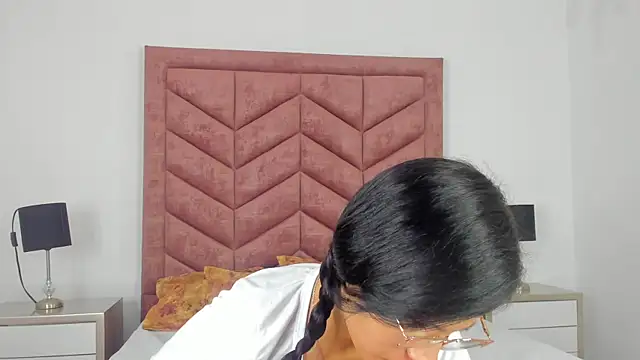 Alanha   online show from October 16, 3:09 am