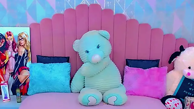 miss dania75 online show from December 4, 5:21 am