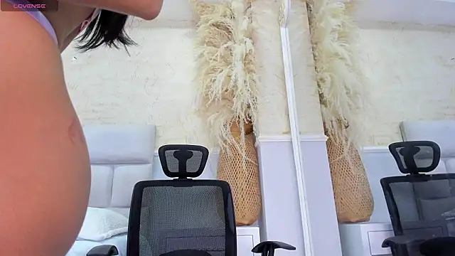 ScarletEvanss  online show from March 16, 11:25 am