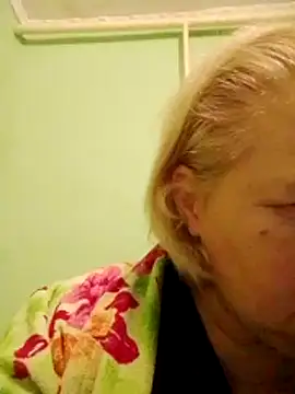 LusiyaGold5 online show from November 25, 9:04 pm