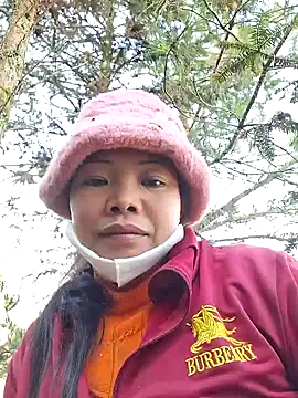 miomio-12 online show from December 19, 1:10 am