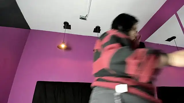 SabbathSinclair online show from December 15, 11:37 am