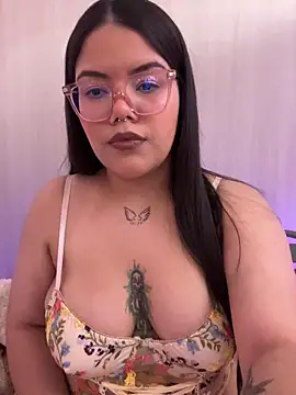 GabrielleMarsh1 online show from February 3, 3:37 am