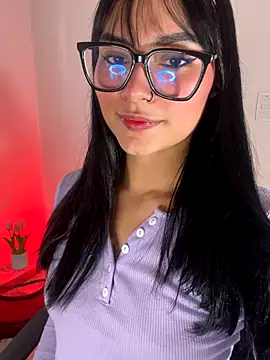 AlannaDollx online show from October 14, 1:03 pm