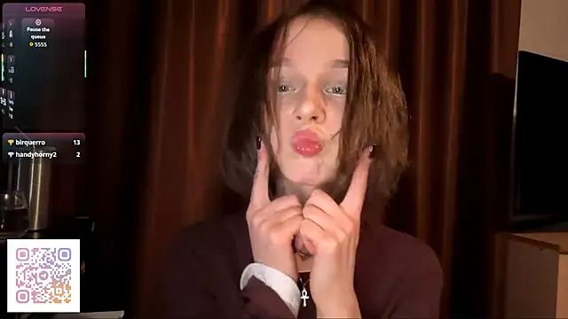 TerrellSroufe online show from October 29, 7:16 pm