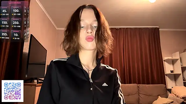 TerrellSroufe online show from December 5, 7:37 pm