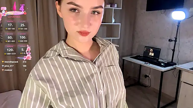 RinaModel online show from November 17, 7:03 pm