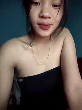 LeyLya online show from November 15, 7:42 am