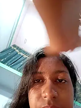 Snapshot of lovely_simran chatting on October 29, 1:58 pm lovely simran online show from October 29, 1:58 pm