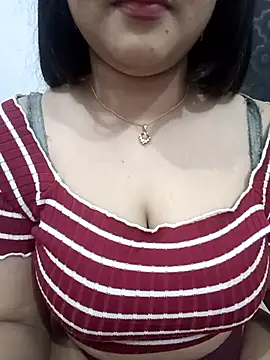 Beauty Queen Soniya online show from December 5, 7:15 pm