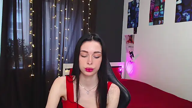 Snapshot of ariel_is_on_vacation chatting on October 16, 10:18 am ariel is on vacation online show from October 16, 10:18 am