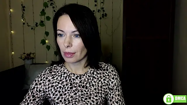 Rita lovvylyou online show from October 18, 11:24 am