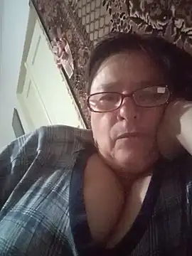 MilaCold5443 online show from December 17, 2:43 pm