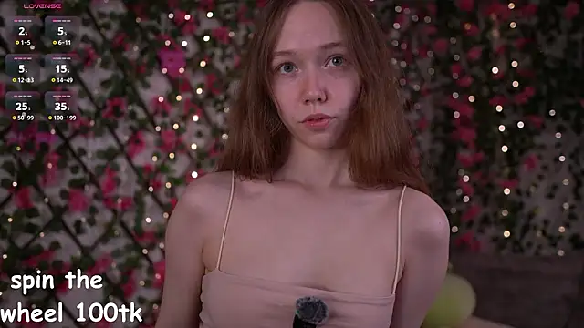 Petite Polly online show from January 18, 6:04 pm