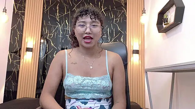 SamanthaFox 8 online show from May 30, 11:41 am
