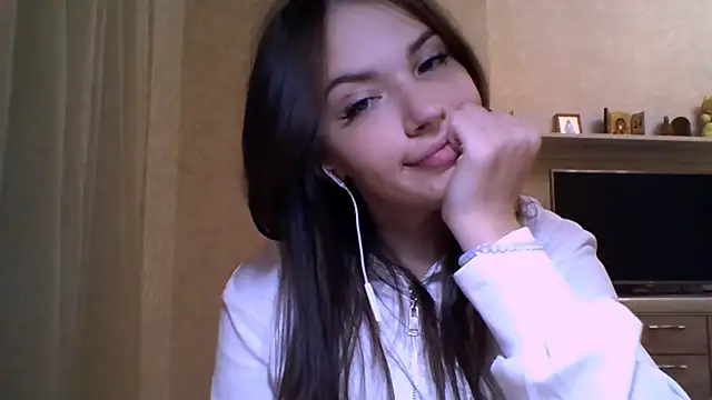 CeyaLier online show from November 10, 5:41 pm