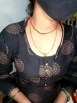 Sexy Riya Bhabhi online show from November 17, 4:40 pm